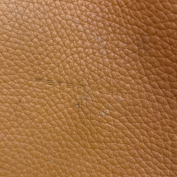 Peter Kent Buenos Aires over the shoulder leather bag - Picture 5 of 9